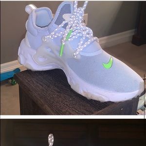 Nike Prestos
